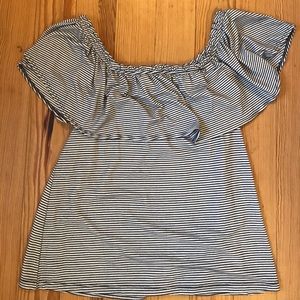 Abercrombie and Fitch Off the Shoulder top